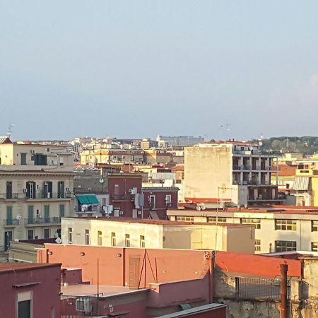 La Luna Di Pippo Napoli Bagian luar foto
